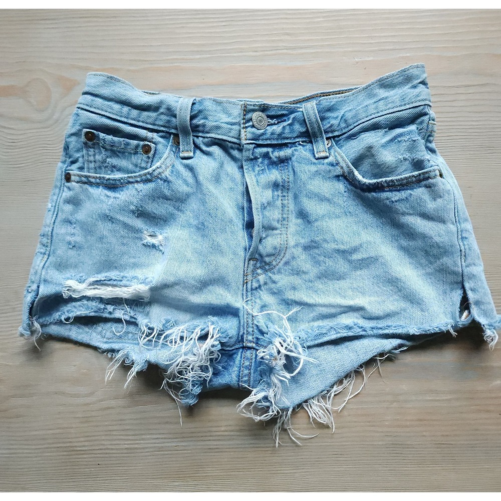 Levi's 501 Denim Shorts Womens XS Light Blue Premium Distressed CutOffs Grunge
